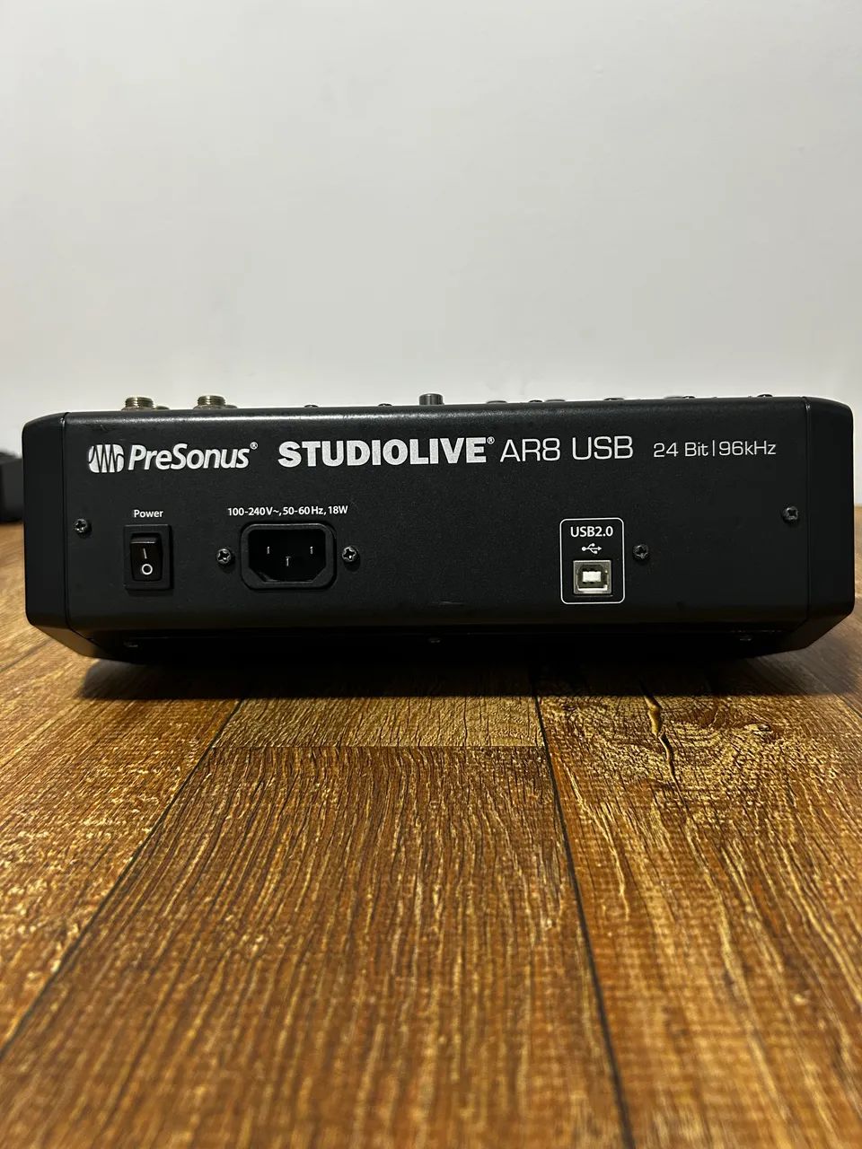 PreSonus StudioLive AR8 USB - Console e interface de áudio