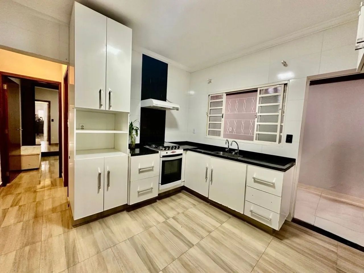 Casa para à venda com 1 quarto e cozinha planejada. - Foto 2