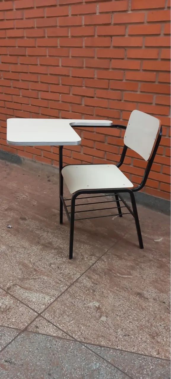 Cadeiras escolar 