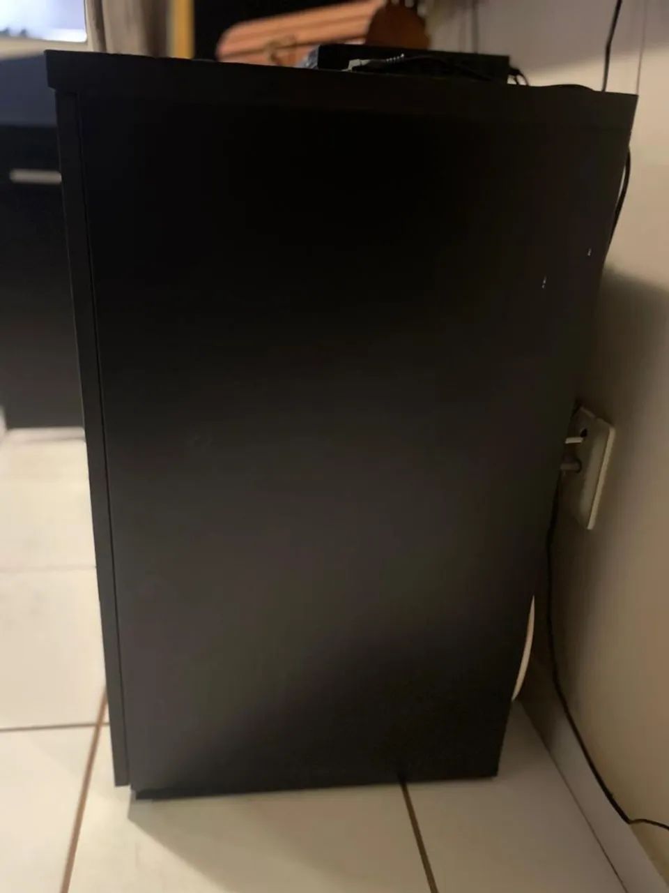 Móvel e cadeiras para escritório.  - Foto 2