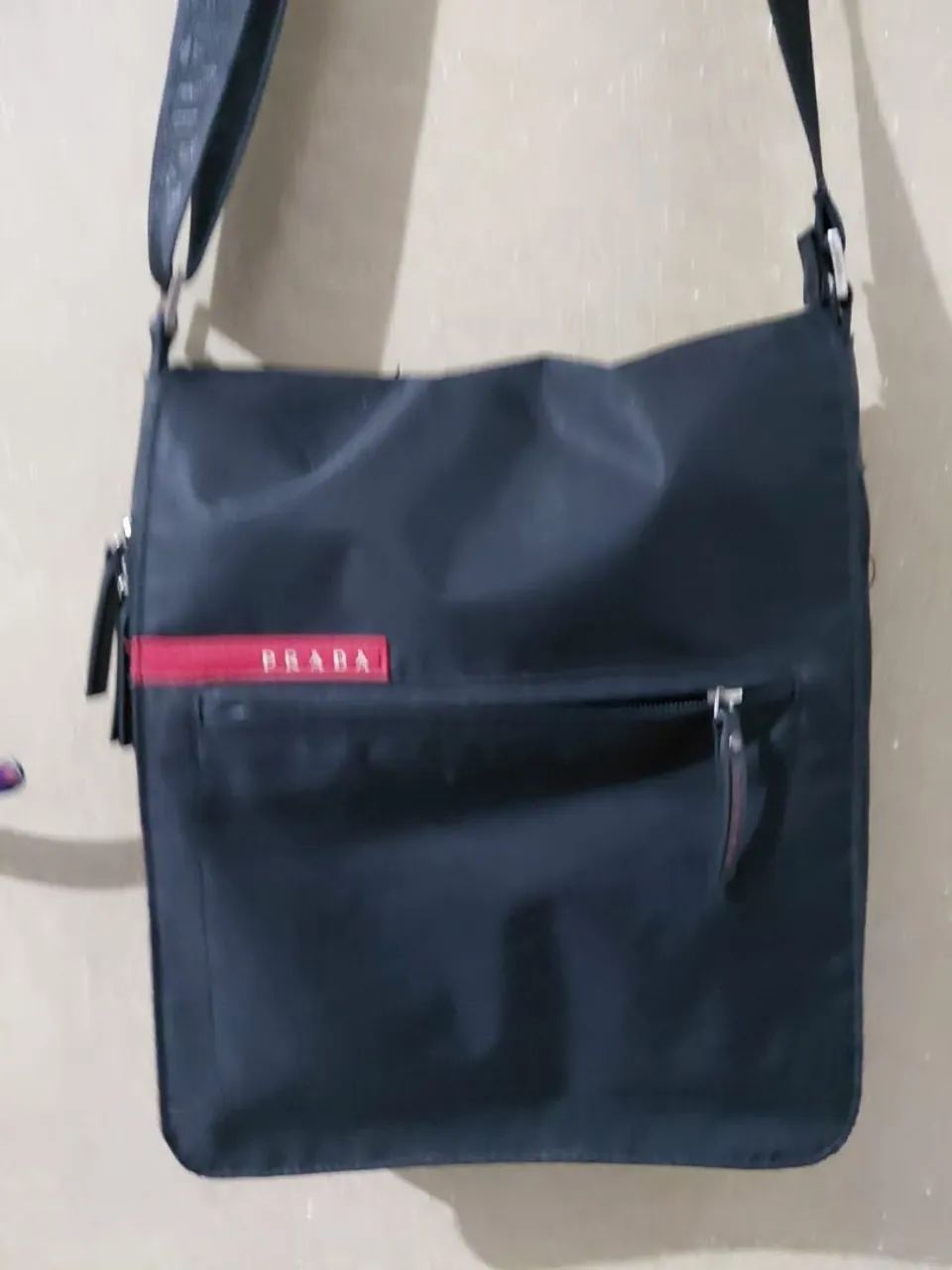 Bolsa Tiracoloprada Preta - Foto 2
