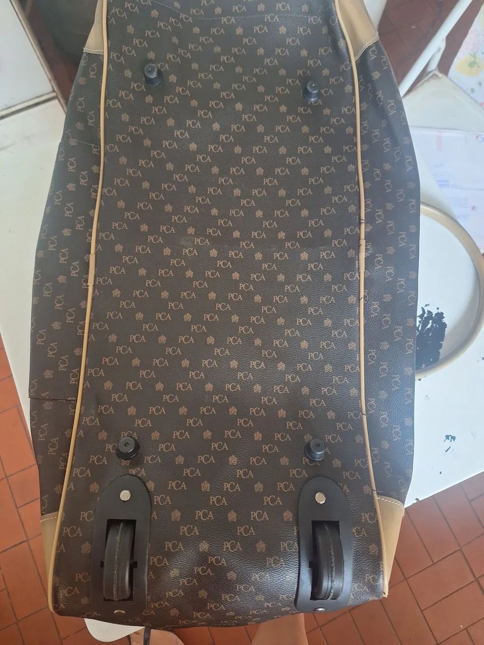 Mala de rodinhas - Foto 2