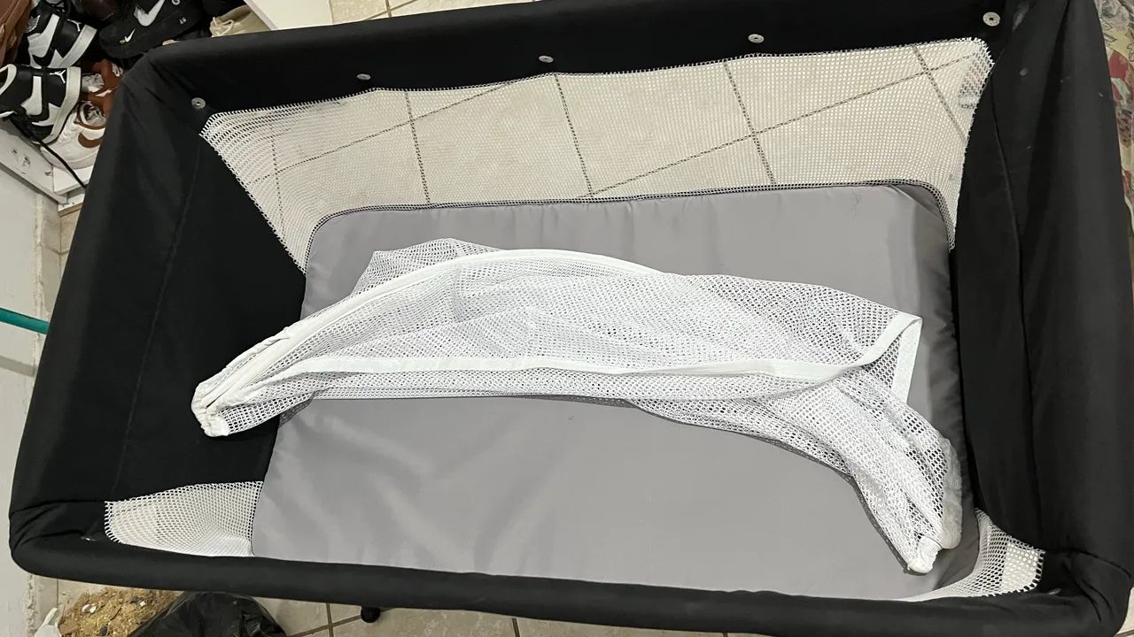 Berço portátil com colchão e mosqueteiro  - Foto 2