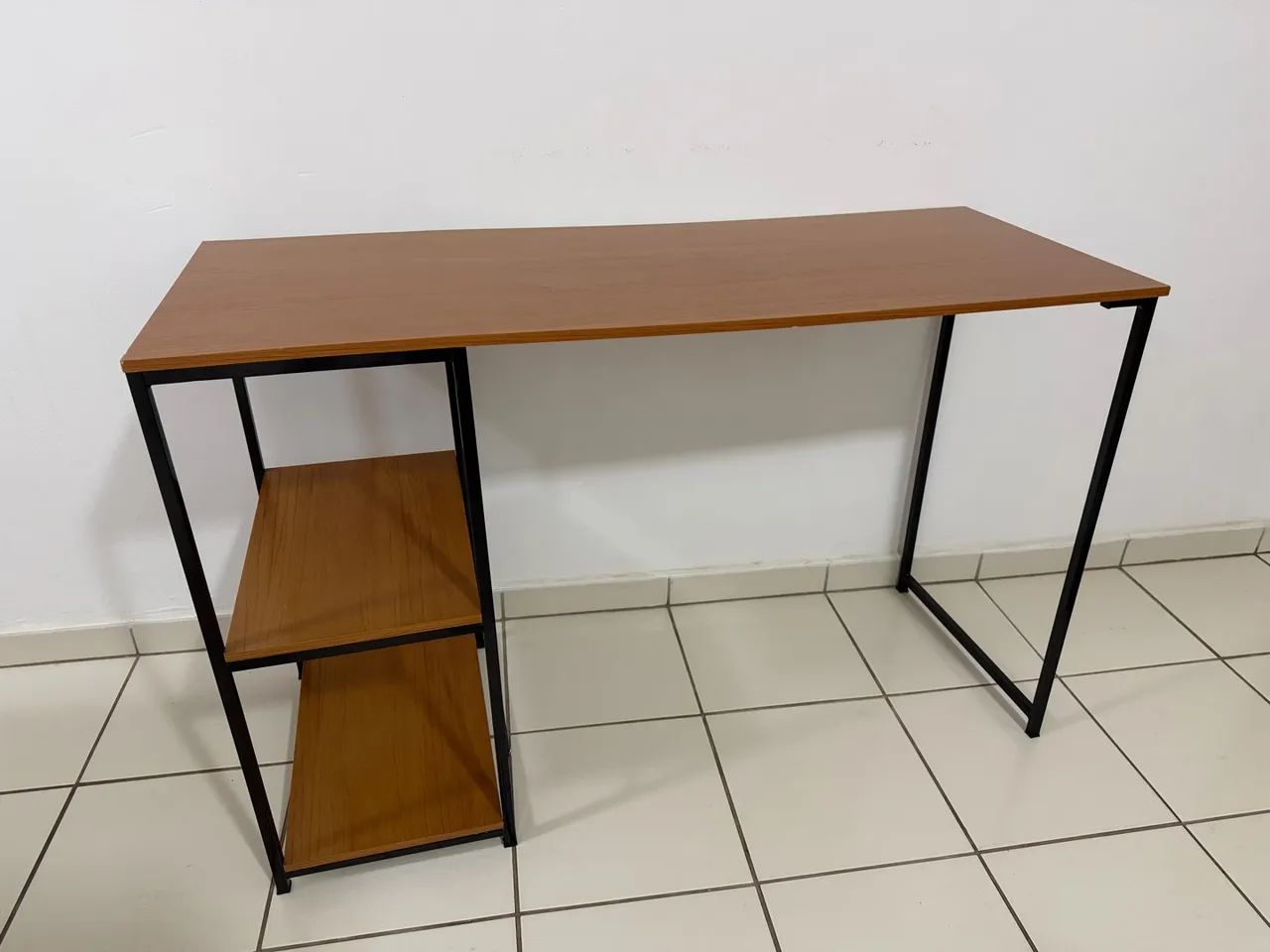 Mesa Escrivaninha de Estilo Industrial - Foto 2