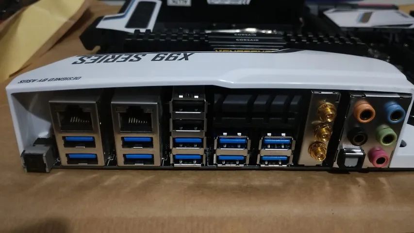 Placa mãe ASUS X99-Deluxe Intel X99 - Foto 2