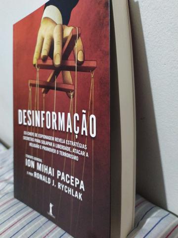 Desinformação - Ion Mihai Pacepa