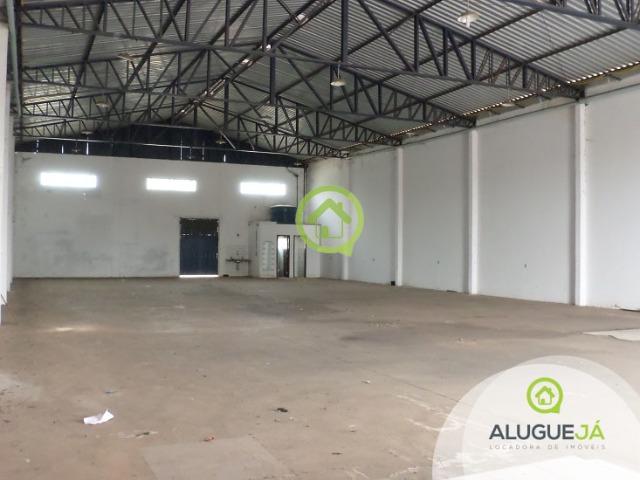 Barracão comercial com 525m² próximo ao trevo do Lagarto em Várzea grande-Mt