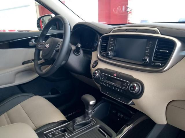 KIA SORENTO V6 AWD - Foto 5