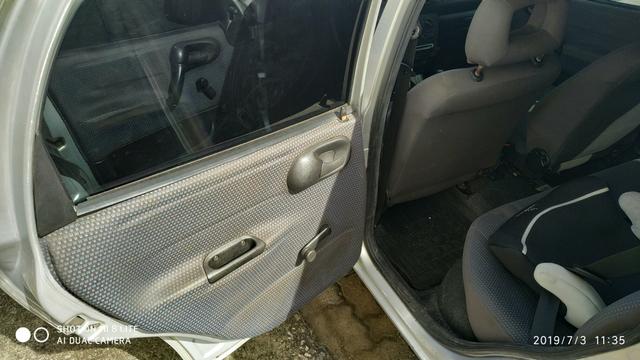 Corsa wagon 99, ar, trava, direção e gnv 6900.00 - Foto 20