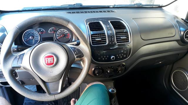 Fiat Grand Siena Actrattive 1.4 2014 - Foto 12