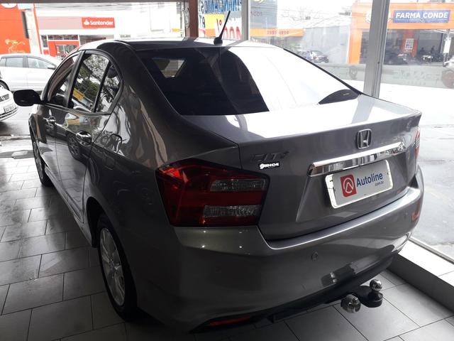 Honda -City Lx 2013 Mecânico c/Couro Sem consulta Score p/Financiamento!!! - Foto 3