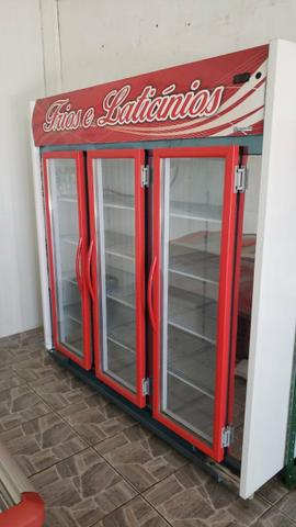 Freezer Vitrine 3 portas 11 - Foto 3