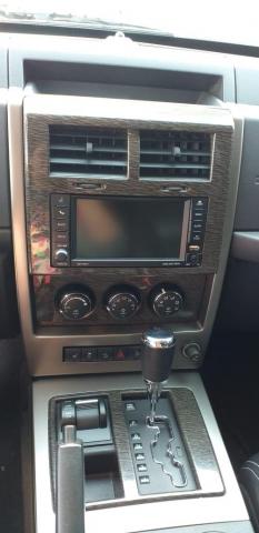Cherokee Limited 3.7 4x4 V6 12V Aut. - Foto 9