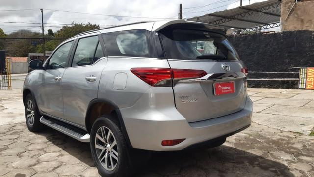 Toyota SW4 compl 7lugares 2.8 aut 2016 - Foto 6