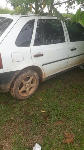 Vende-se esse carro gol ano 2004 modelo de 2005 - Foto 2