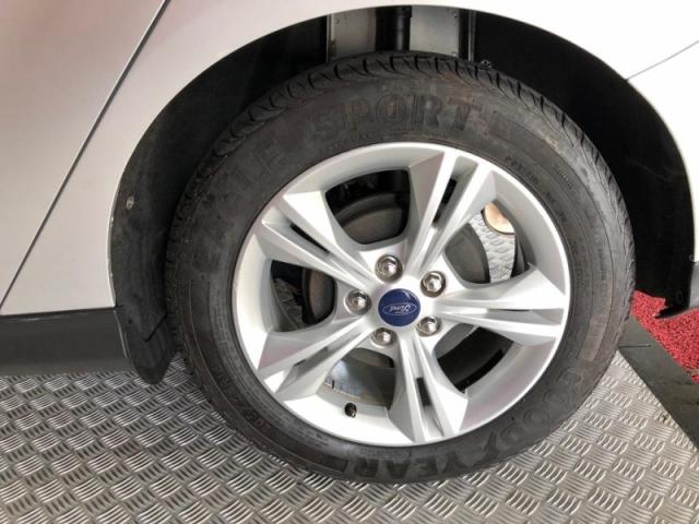 FORD FOCUS 1.6 S 16V FLEX 4P MANUAL 2014 - Foto 12