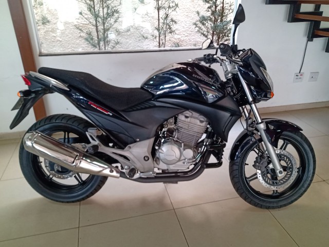 HONDA CB 300R ANO 2012