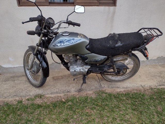 TITAN 125 DOCUMENTO ATRASADO