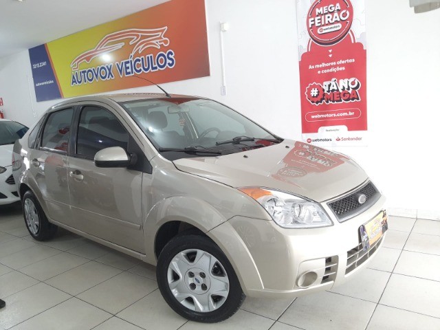 FIESTA SEDAN 1.0 *2008*