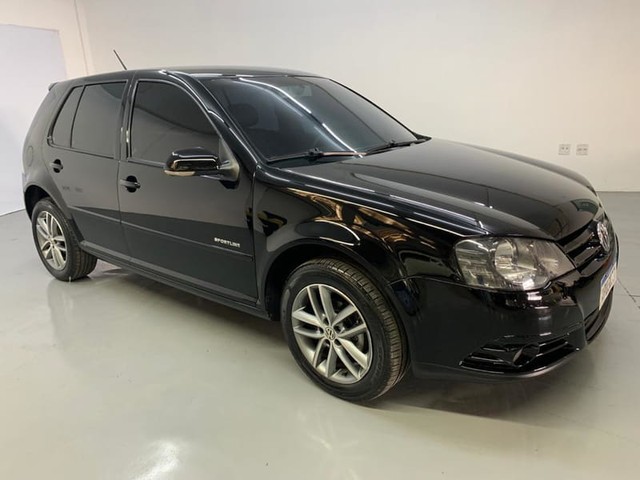 VOLKSWAGEN GOLF 1.6 SPORTILNE