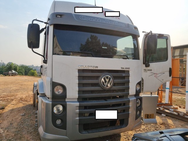 VOLKSWAGEN 19360 2019 TOCO 4X2 ÚNICO DONO BAIXO KM