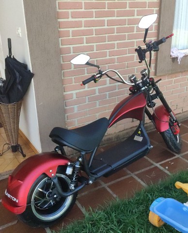 SCOOTER ELÉCTRICA ASTON 2000W