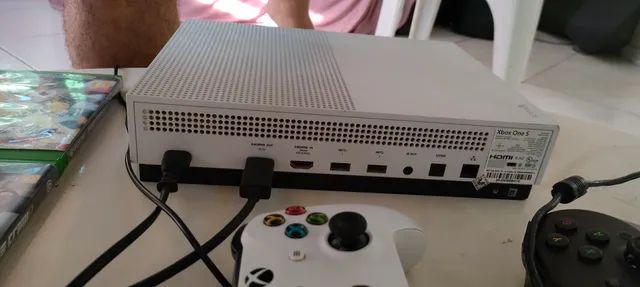 Xbox One S 1tb Seminovo + 2 Jogos Físicos Garantia E Nf