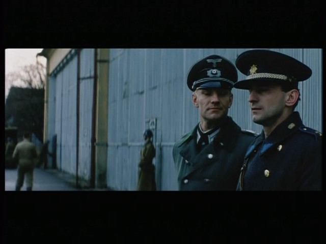 DVD do filme Num Céu Azul Escuro - Foto 2