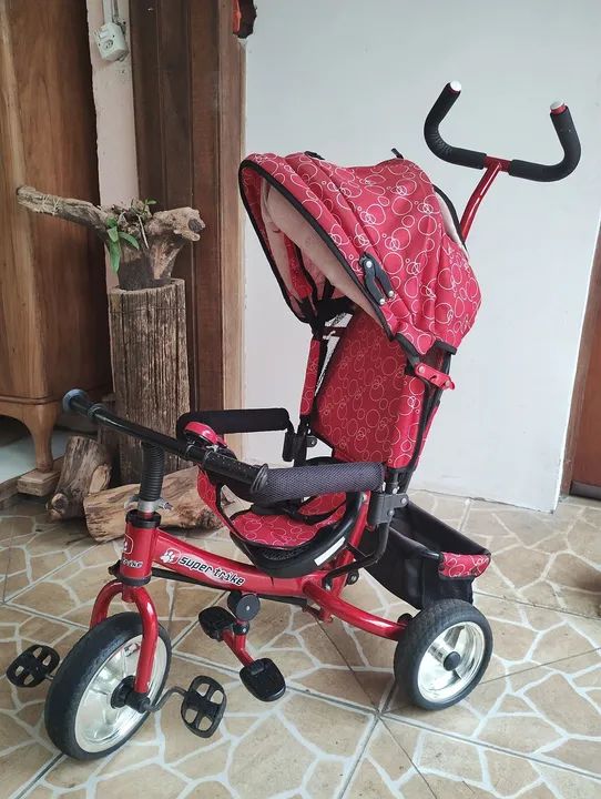 Triciclo infantil para criança