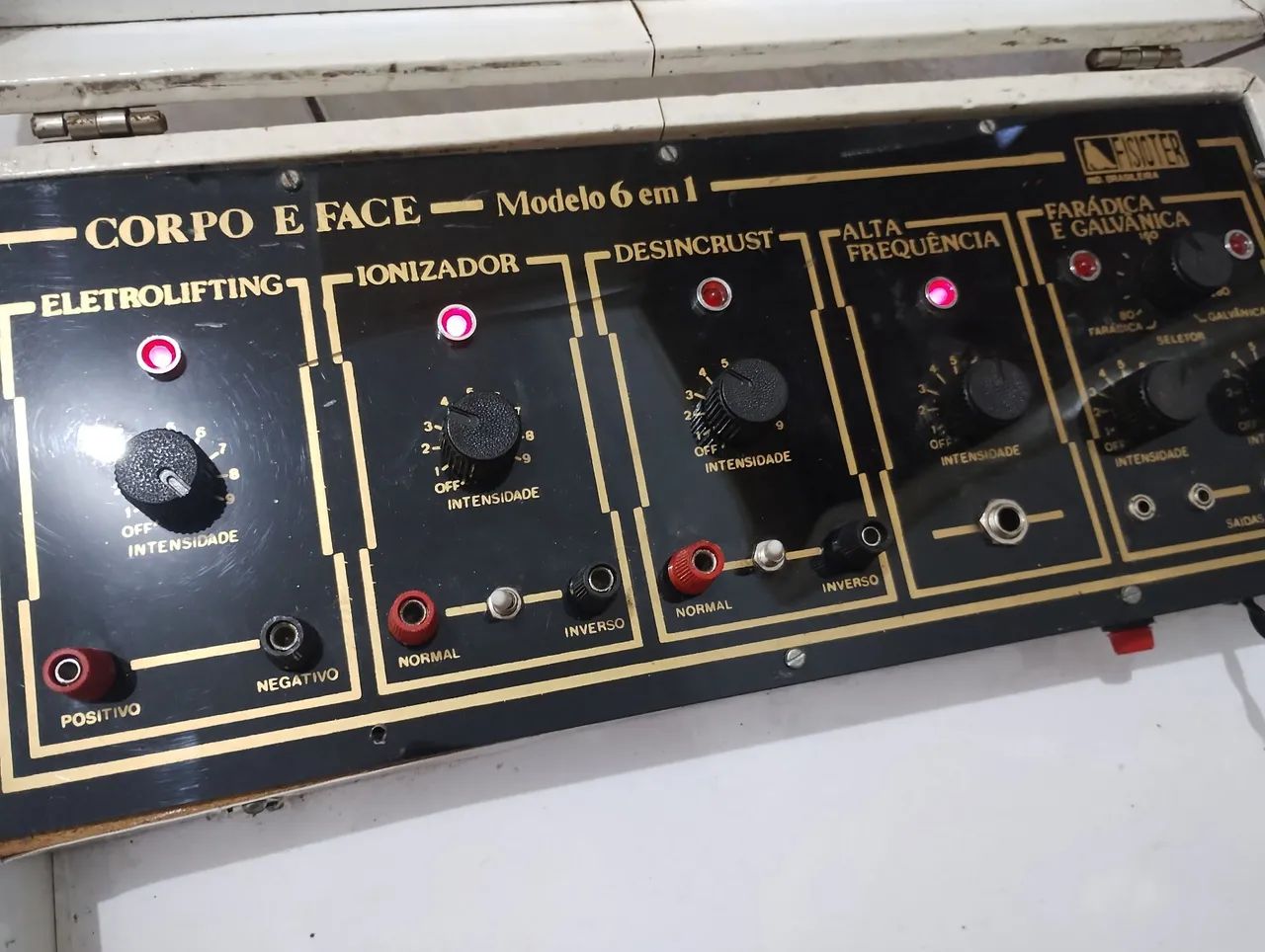 Aparelho de Eletroterapia Fisioter  - Modelo 6 em 1 - Foto 2