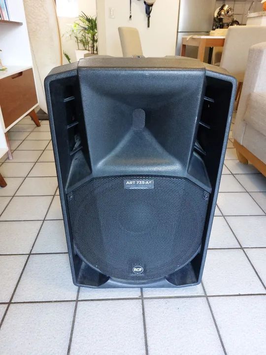 Caixa Ativa RCF ART 735 MK4