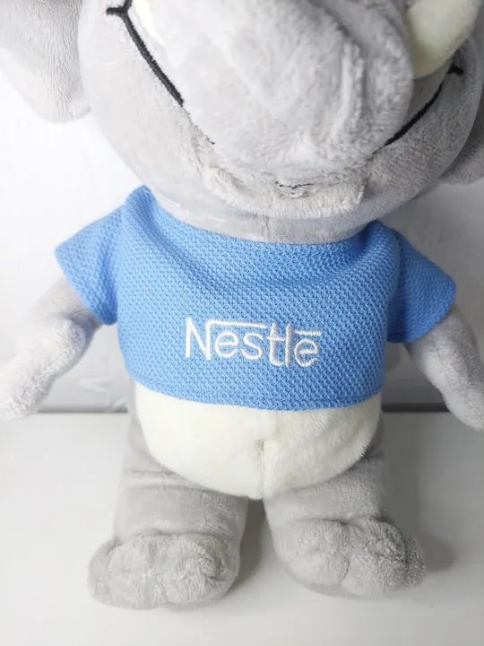 Pelúcia Elefante da Coleção Filhotes Nestlé Original - Foto 2
