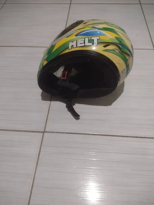 Capacete Helt - usado - Tamanho G - Foto 3