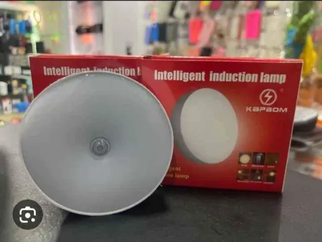 Mini Luminária de Led Recarregável com Sensor de Presenta