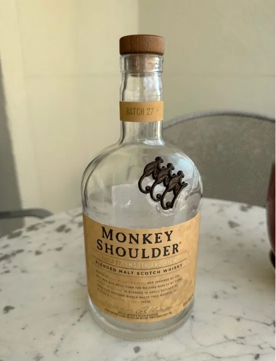 garrafa vazia monkey shoulder 1 litro