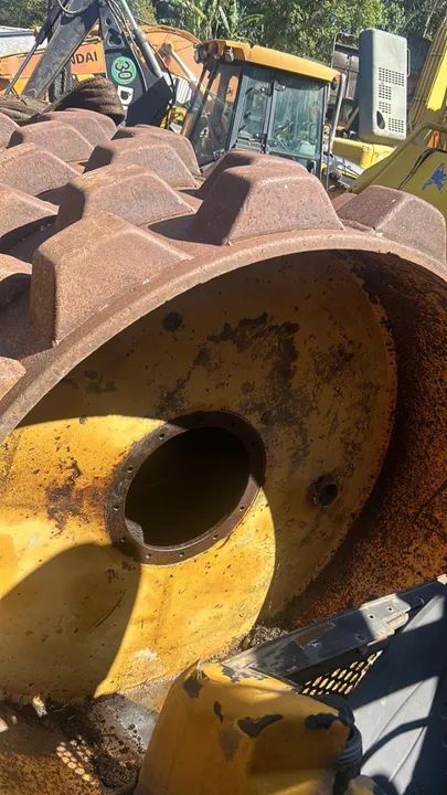 Capa de Rolo Compactador Carneiro - Foto 2