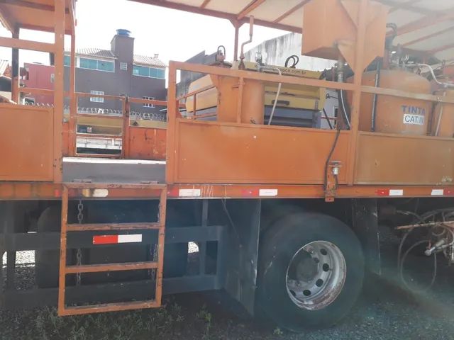 Caminhão sinalização Viária Demarcador de Faixa - Foto 4