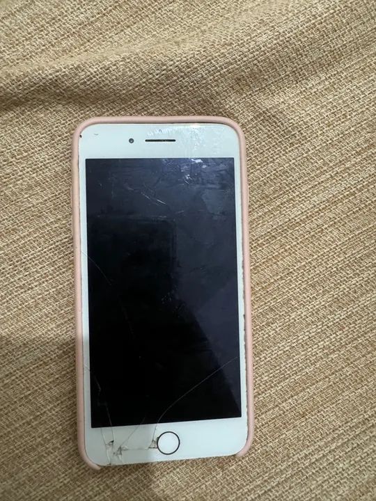 iPhone 7 Plus Rose Gold - Peça para conserto - Tela trincada