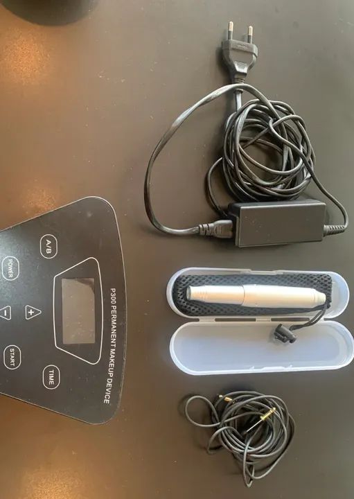 Máquina de Maquiagem Permanente P300 - Novo
