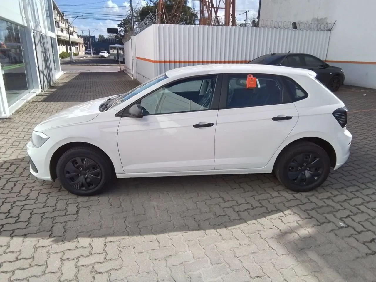 Volkswagen Polo 2024 1.0 mpi track manual - Foto 3