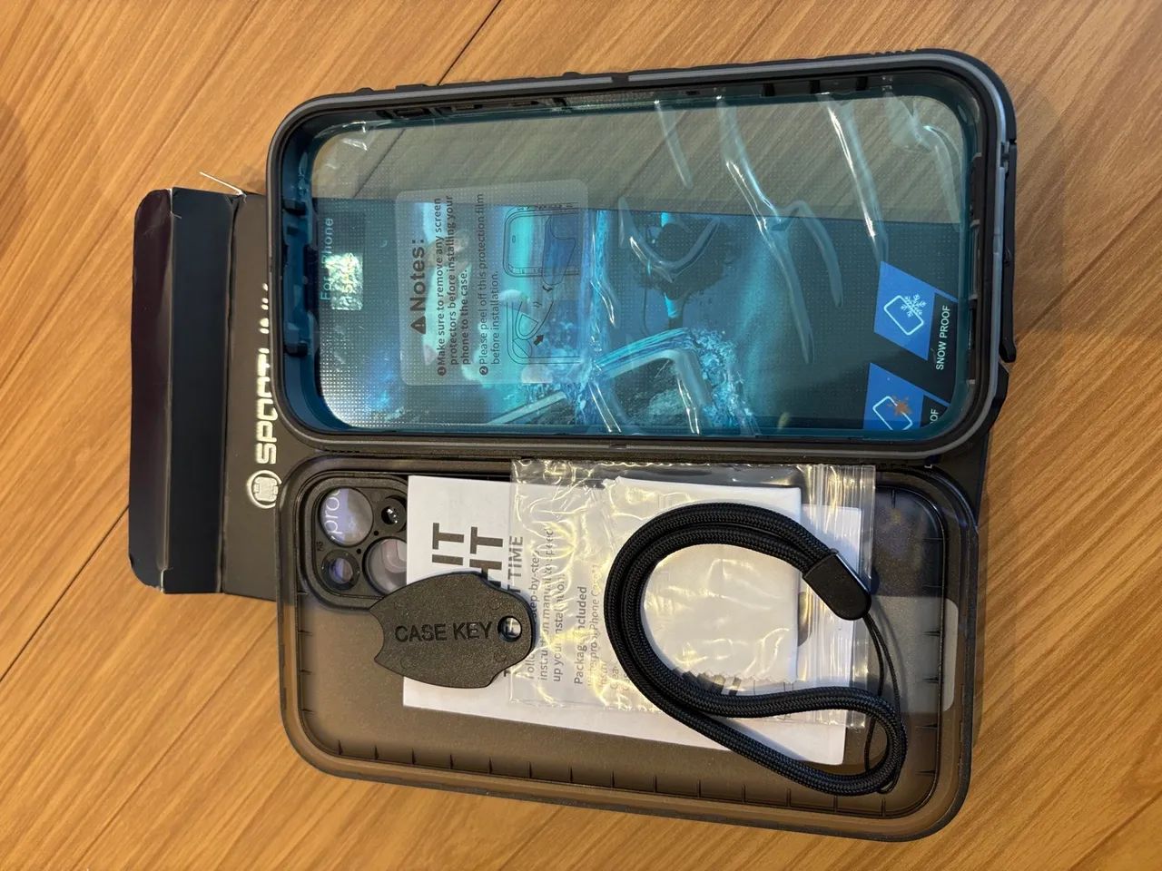 Capa Sportlink Impermeável para IPhone 15 plus - Foto 5