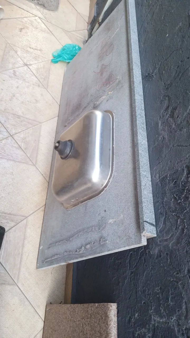 Pia de Granito com Cuba em Aço Inox - Foto 2