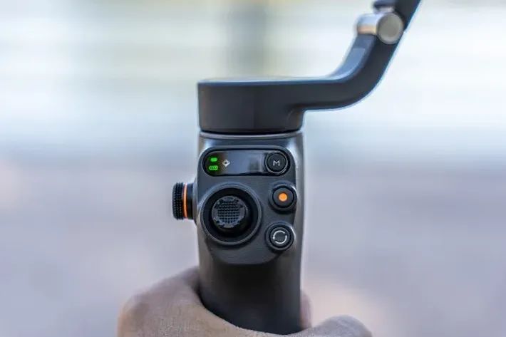 DJI Osmo Mobile 6 Estabilizador (Lacrado - Novo) - Foto 3