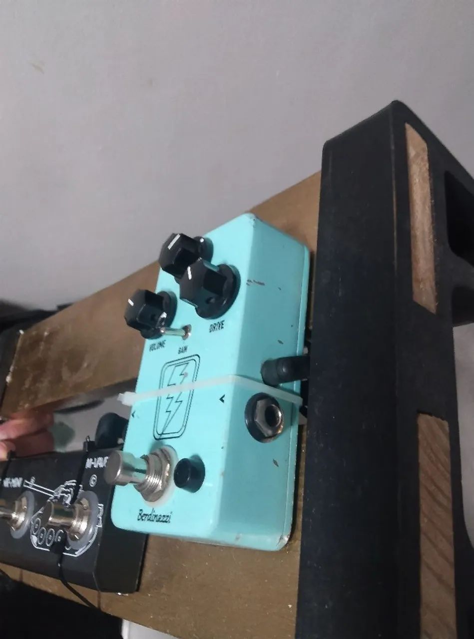 Pedal de Overdrive Bolt berdinazzi - Foto 4
