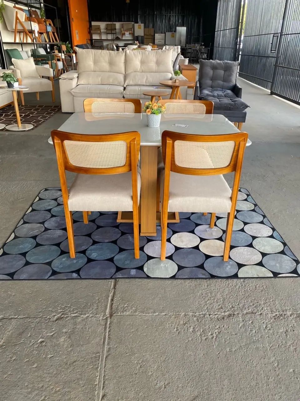 Table Set65568135644033122