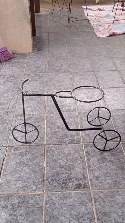  Bicicletinha para plantas - Foto 2