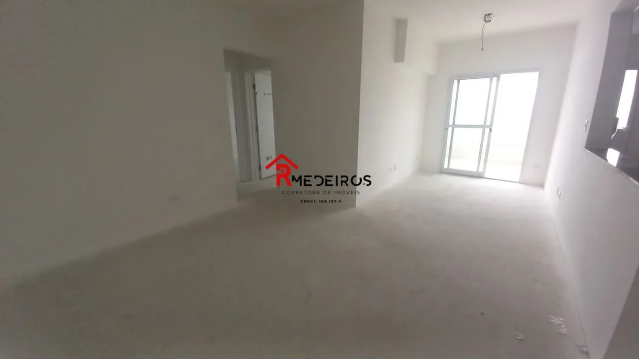 Apartamento à Venda em Vila Mirim, Praia Grande - SP