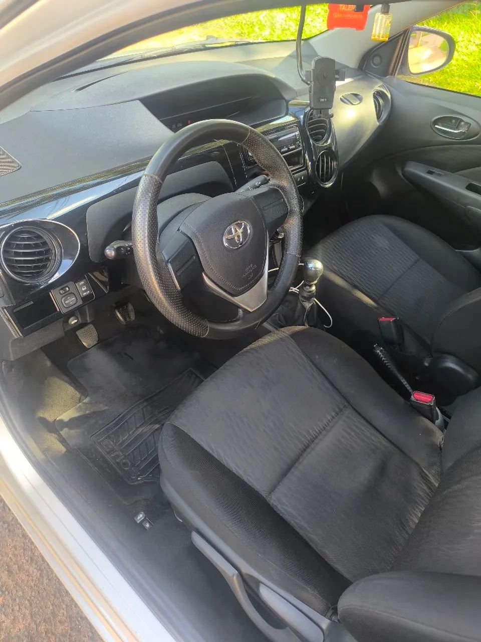 Vendo ou troco por saveiro ou strada de menor valor - Foto 3