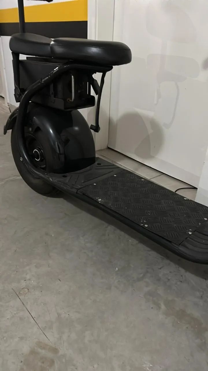 Scooter elétrica X11 2000W em bom estado - Foto 2