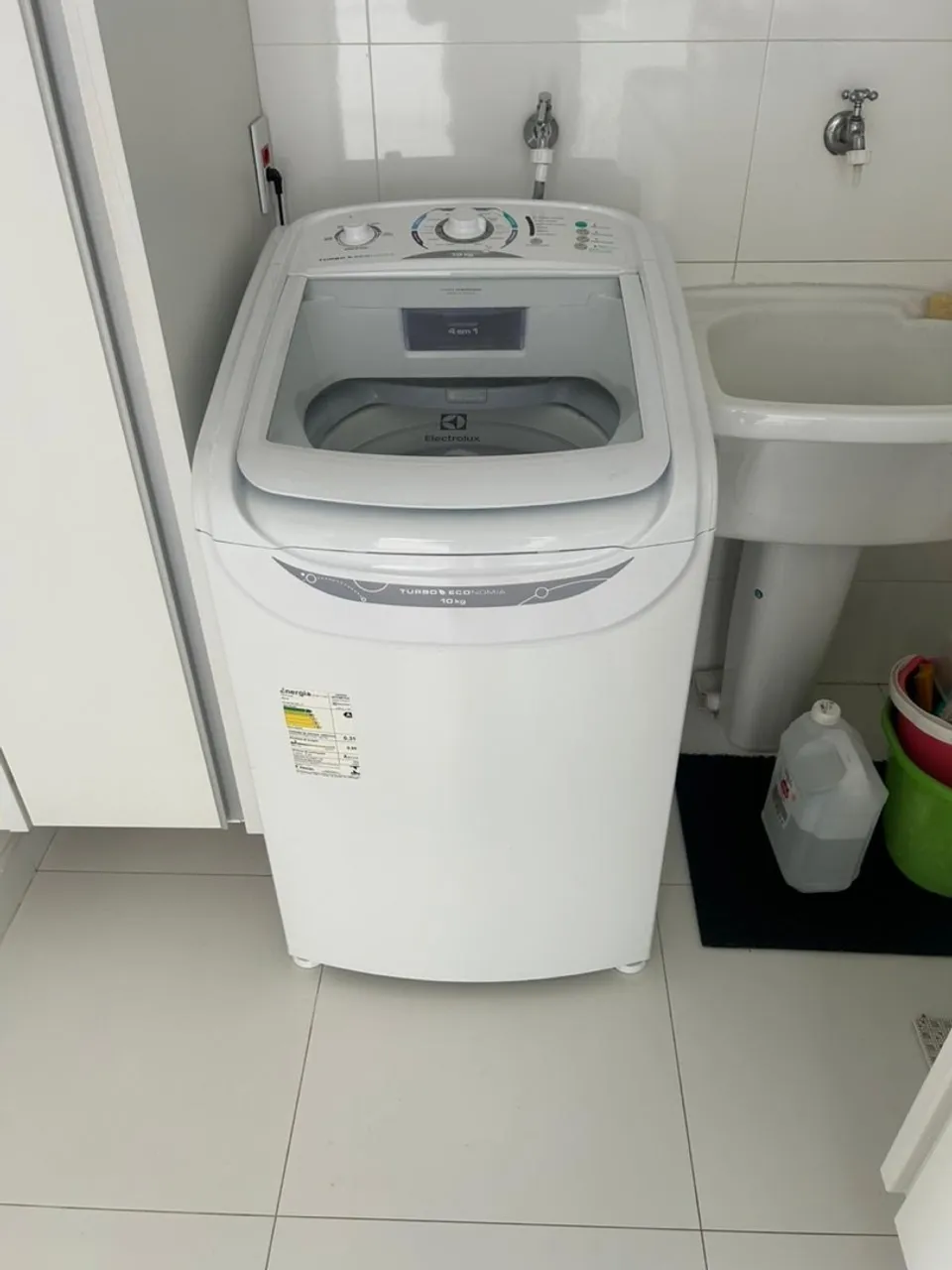 Máquina de Lavar Electrolux Turbo Economia 10kg